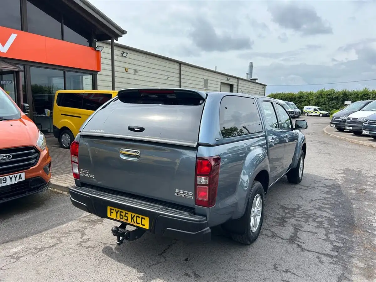 2015-isuzu-d-max-25td-eiger-big-9