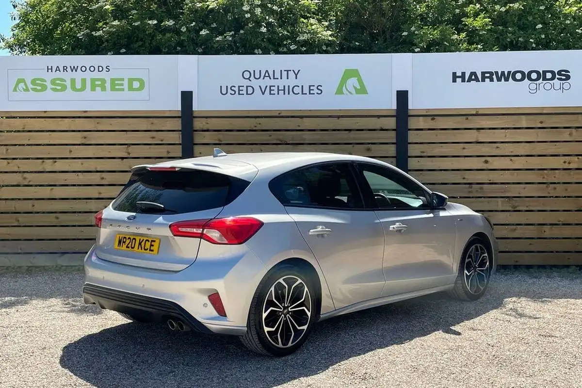 2020-ford-focus-10t-st-line-x-edition-125ps-hybrid-mhev-hatchback-big-6