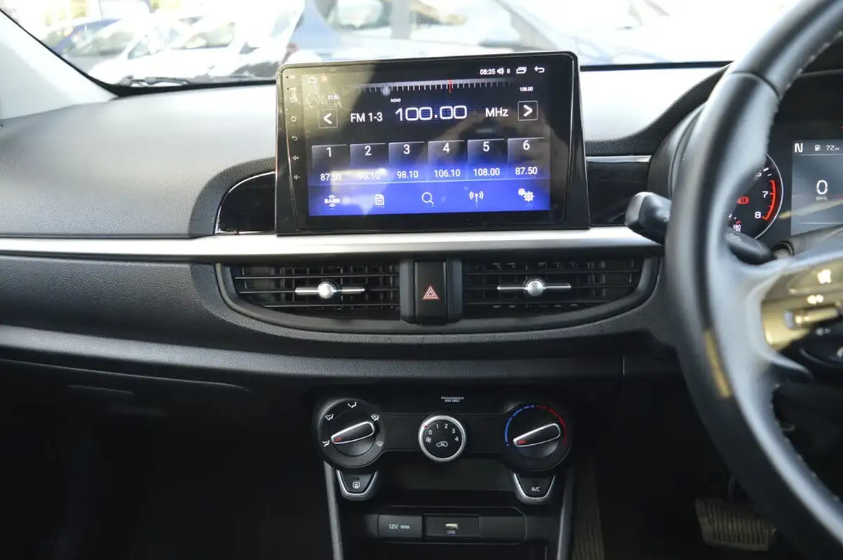 2021-kia-picanto-10-2-auto-seq-big-16