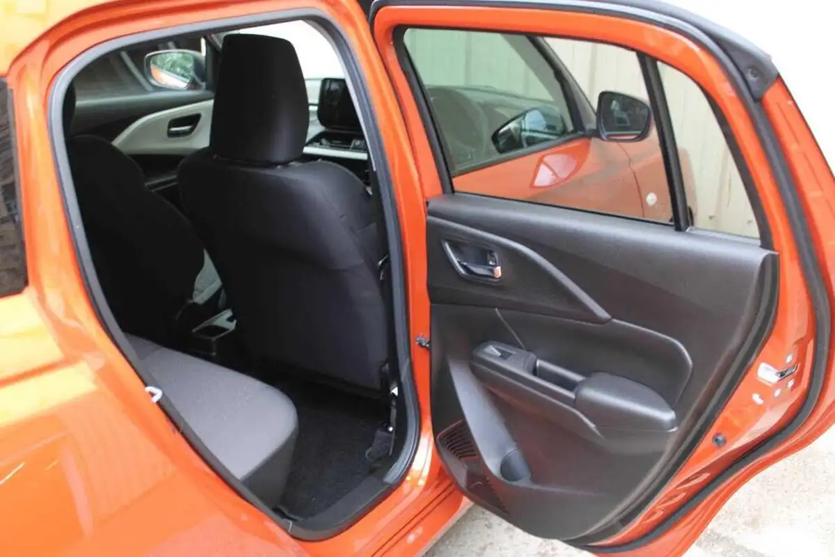 2024-suzuki-swift-12-motion-big-11