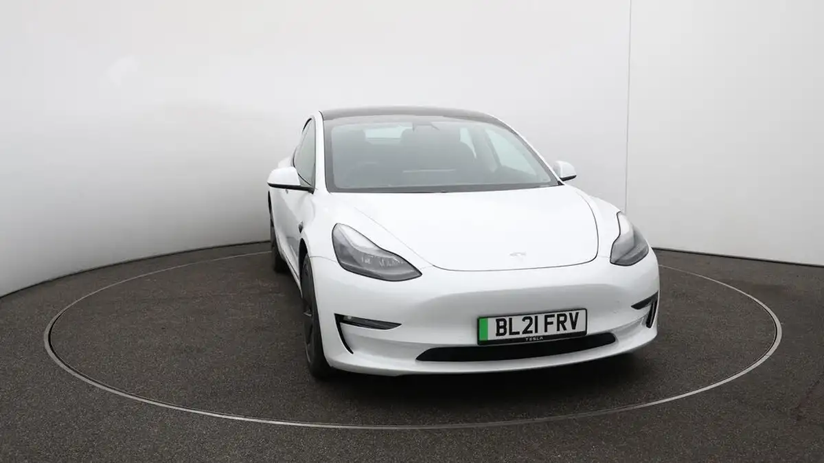 2021-tesla-model-3-e-long-range-4x4-big-39