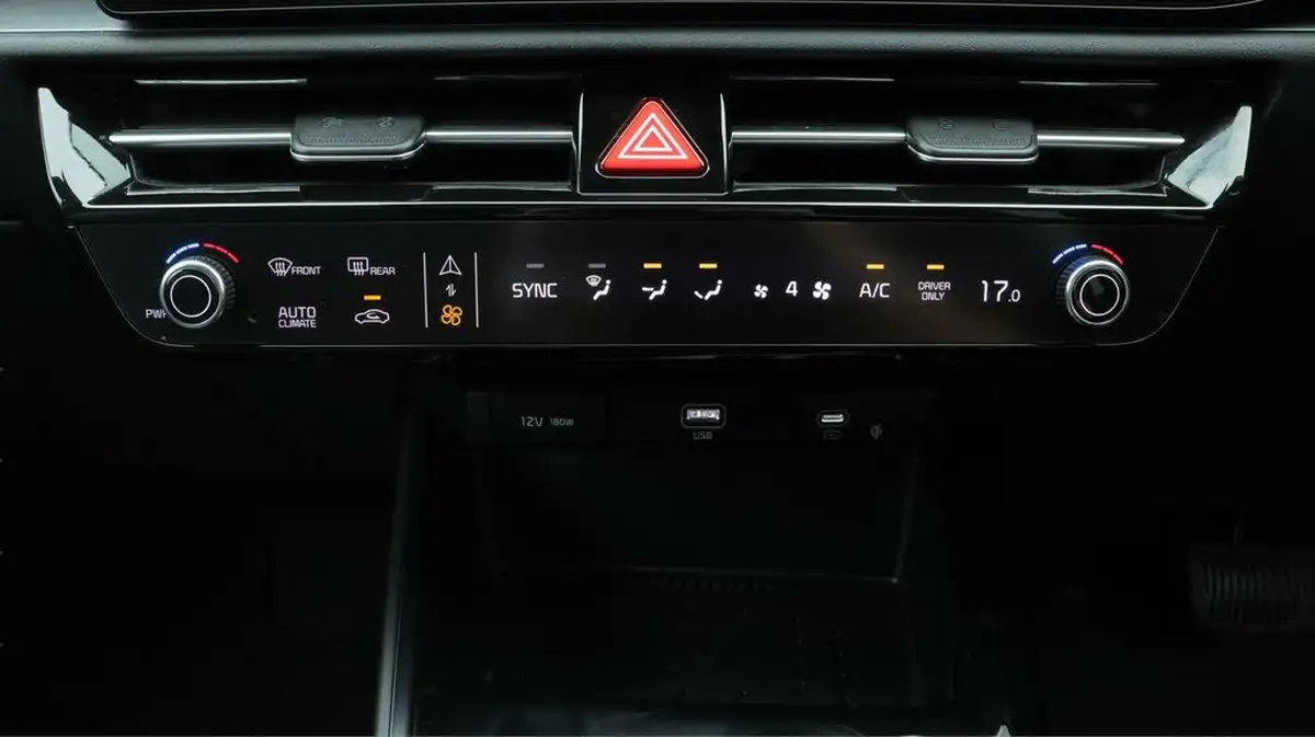 2023-kia-niro-ev-e-3-big-12