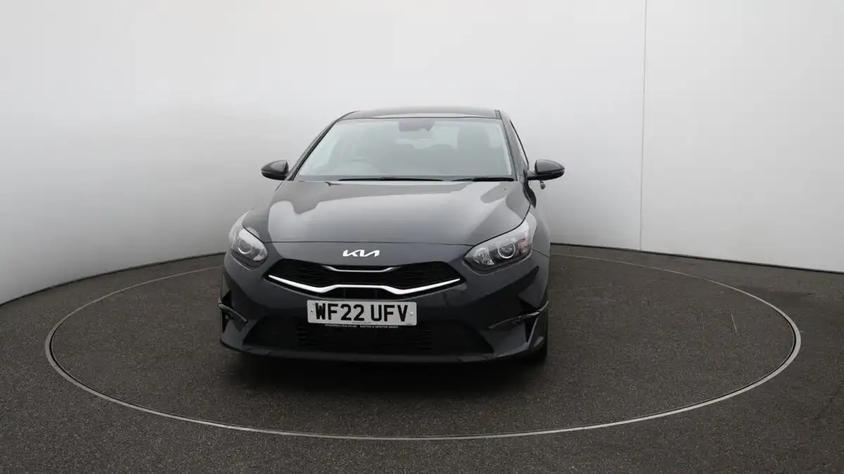 2022-kia-ceed-15-t-gdi-3-hatchback-big-39