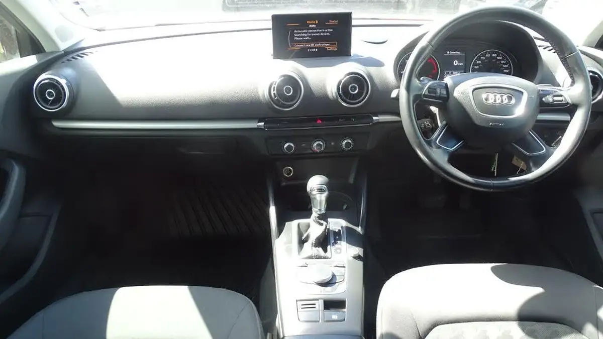 2014-audi-a3-20-tdi-se-sportback-5d-1968cc-s-tronic-big-43