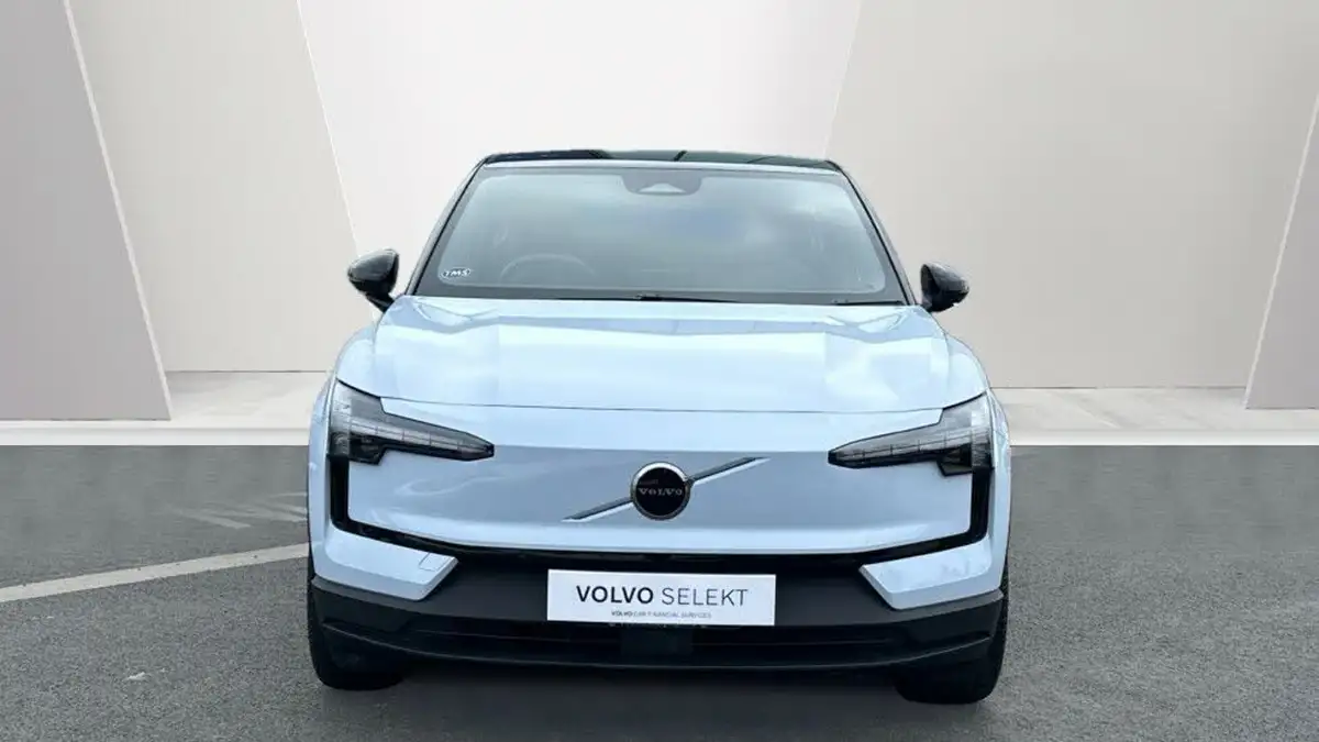 2024-volvo-ex30-e-single-motor-plus-extended-range-big-7