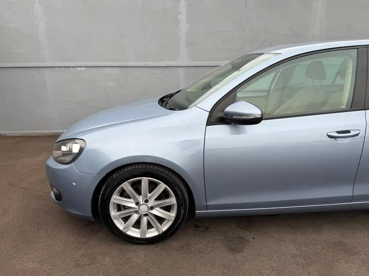 2011-volkswagen-golf-14-gt-tsi-160ps-hatchback-5d-dsg-big-31