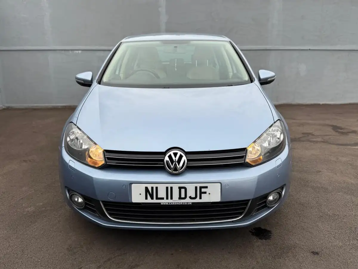 2011-volkswagen-golf-14-gt-tsi-160ps-hatchback-5d-dsg-big-7