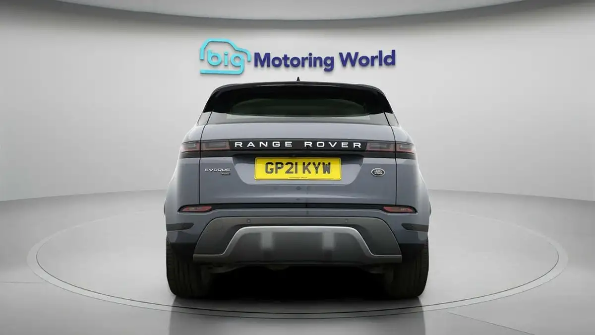 2021-land-rover-range-rover-evoque-15-p300e-se-big-6