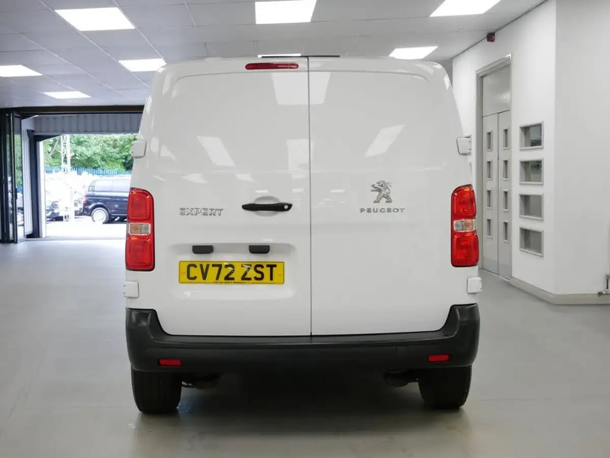 2022-peugeot-expert-20-bluehdi-professional-premium-standard-1200-big-26