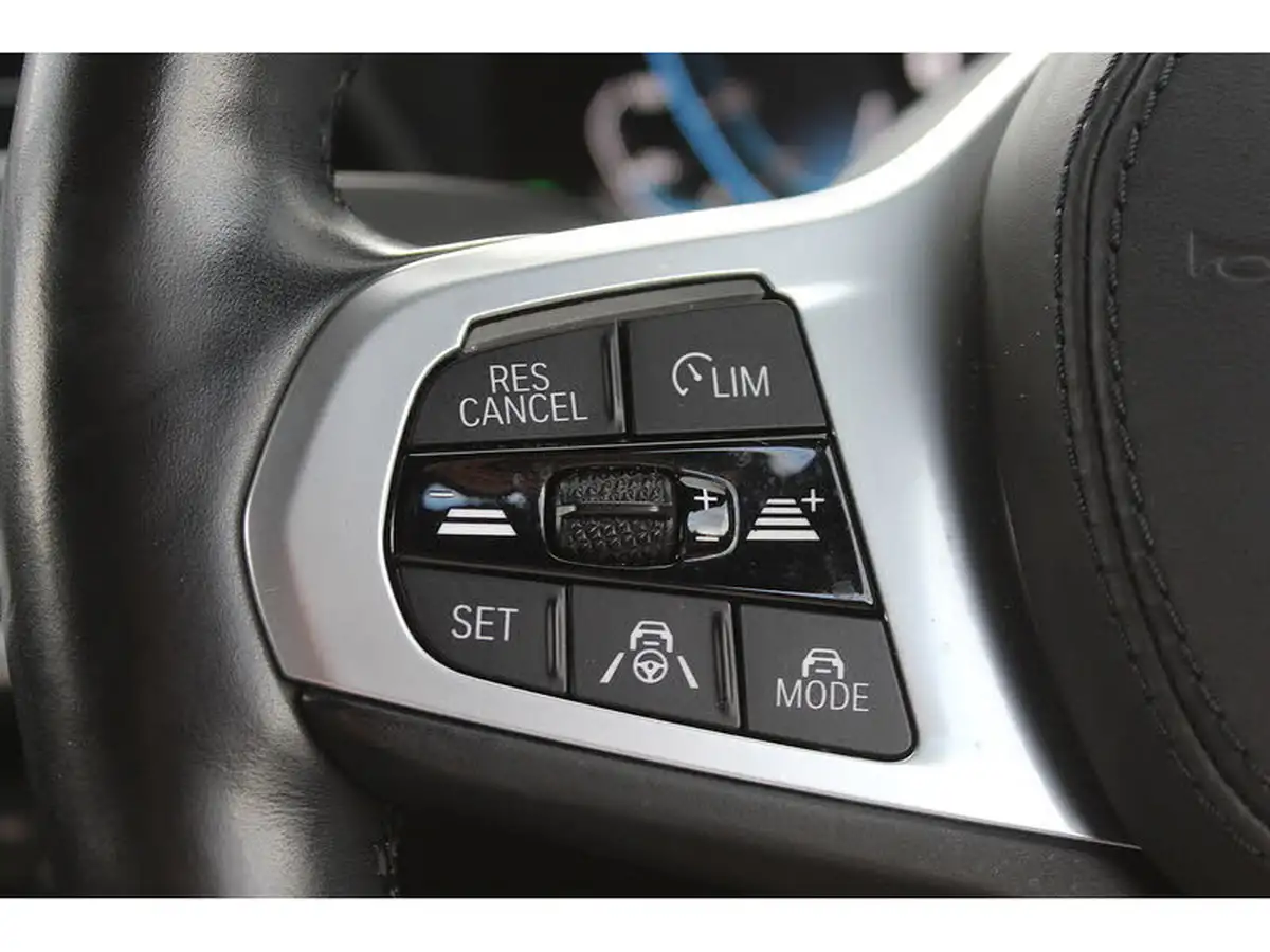 2022-bmw-ix3-e-m-sport-big-26