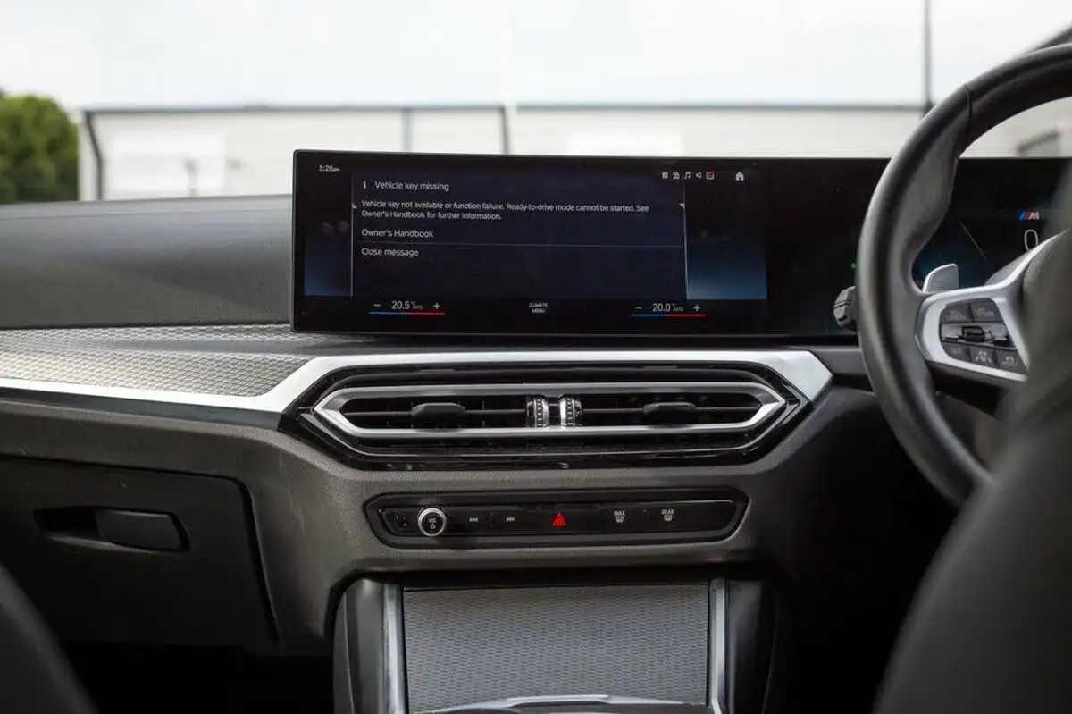 2022-bmw-3-series-30td-m340d-xdrive-saloon-4d-big-43
