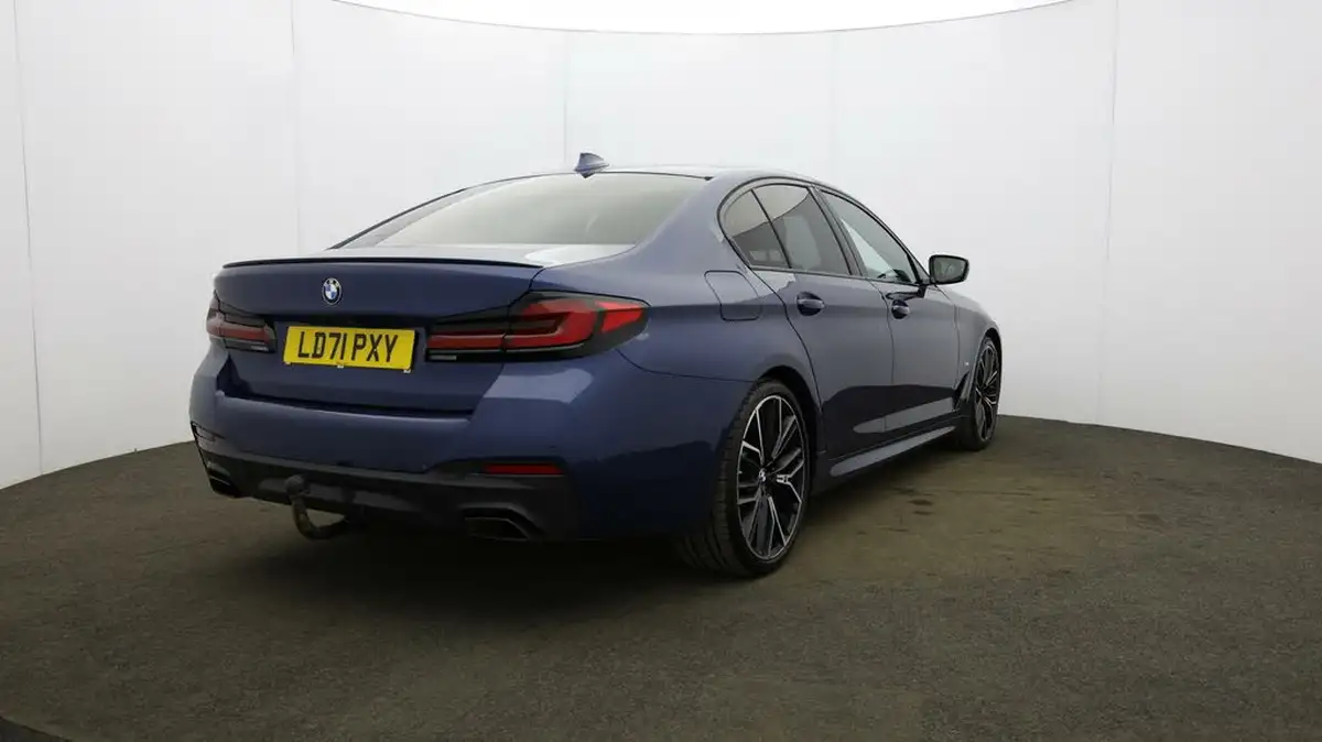 2021-bmw-5-series-20td-520d-m-sport-mht-saloon-4d-big-60