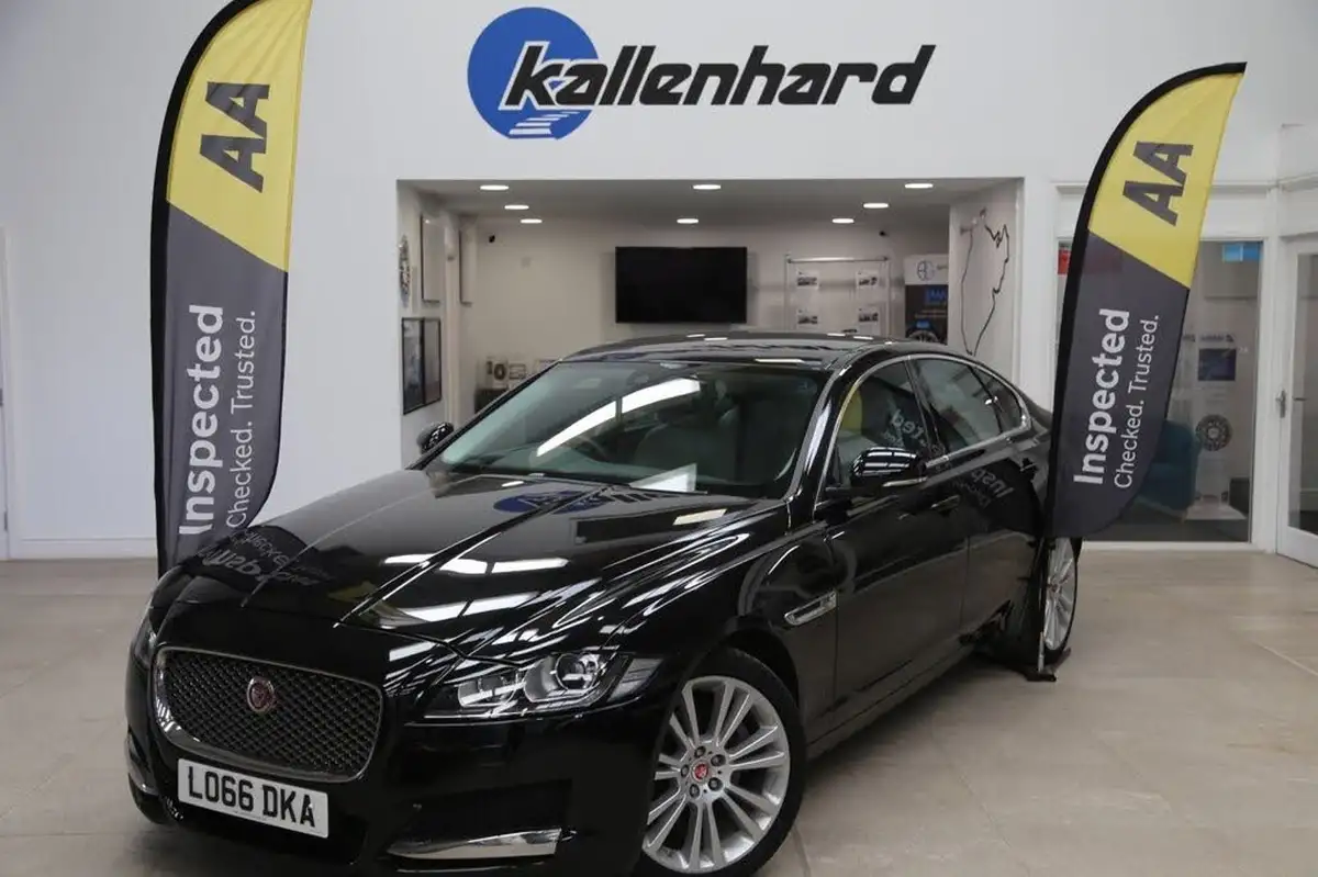 2016-jaguar-xf-20td-portfolio-180ps-auto-big-42