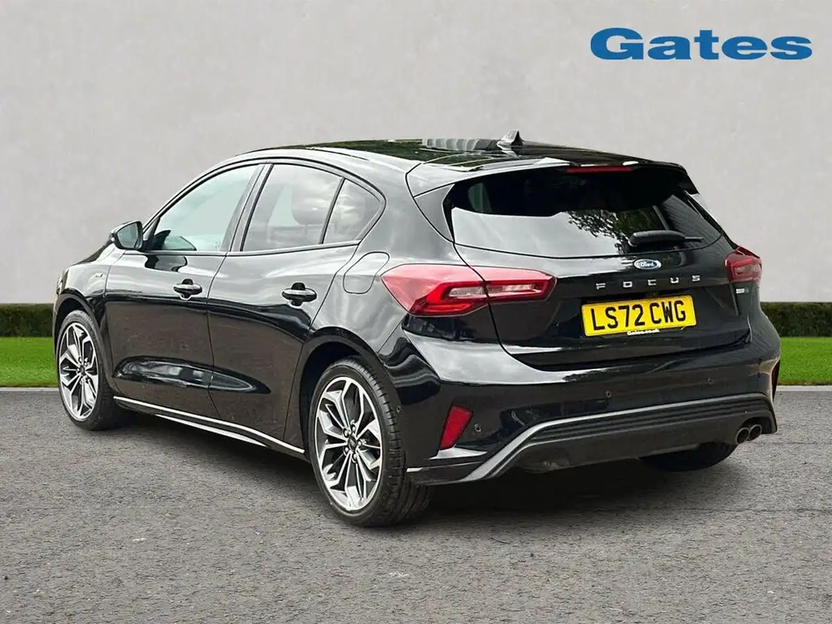 2022-ford-focus-10t-st-line-vignale-155ps-hybrid-mhev-hatchback-big-4