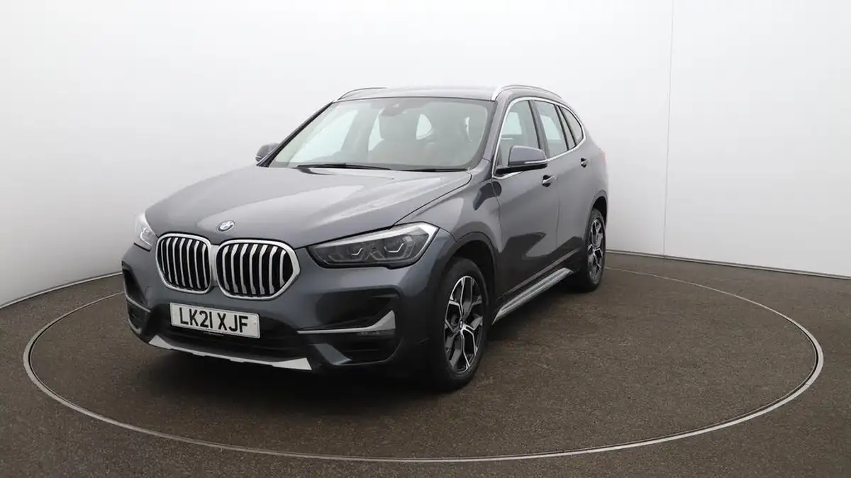 2020-bmw-x1-20-sdrive-20i-xline-big-37
