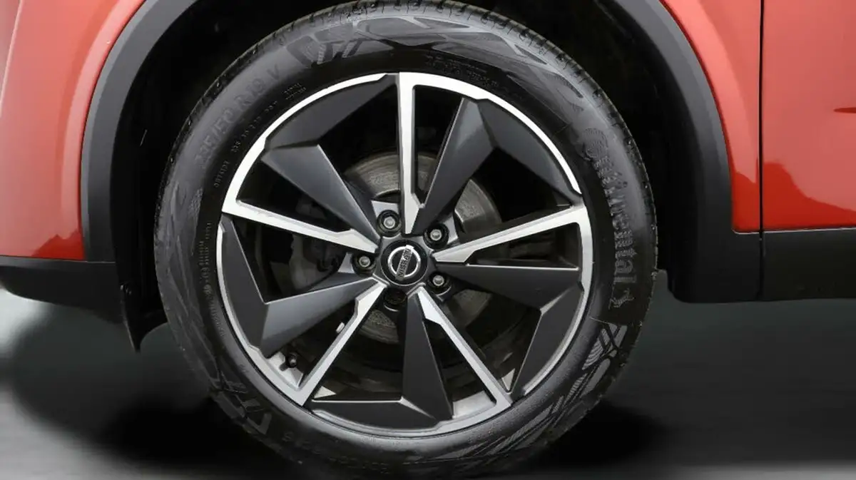 2021-nissan-qashqai-13-dig-t-tekna-140ps-big-18