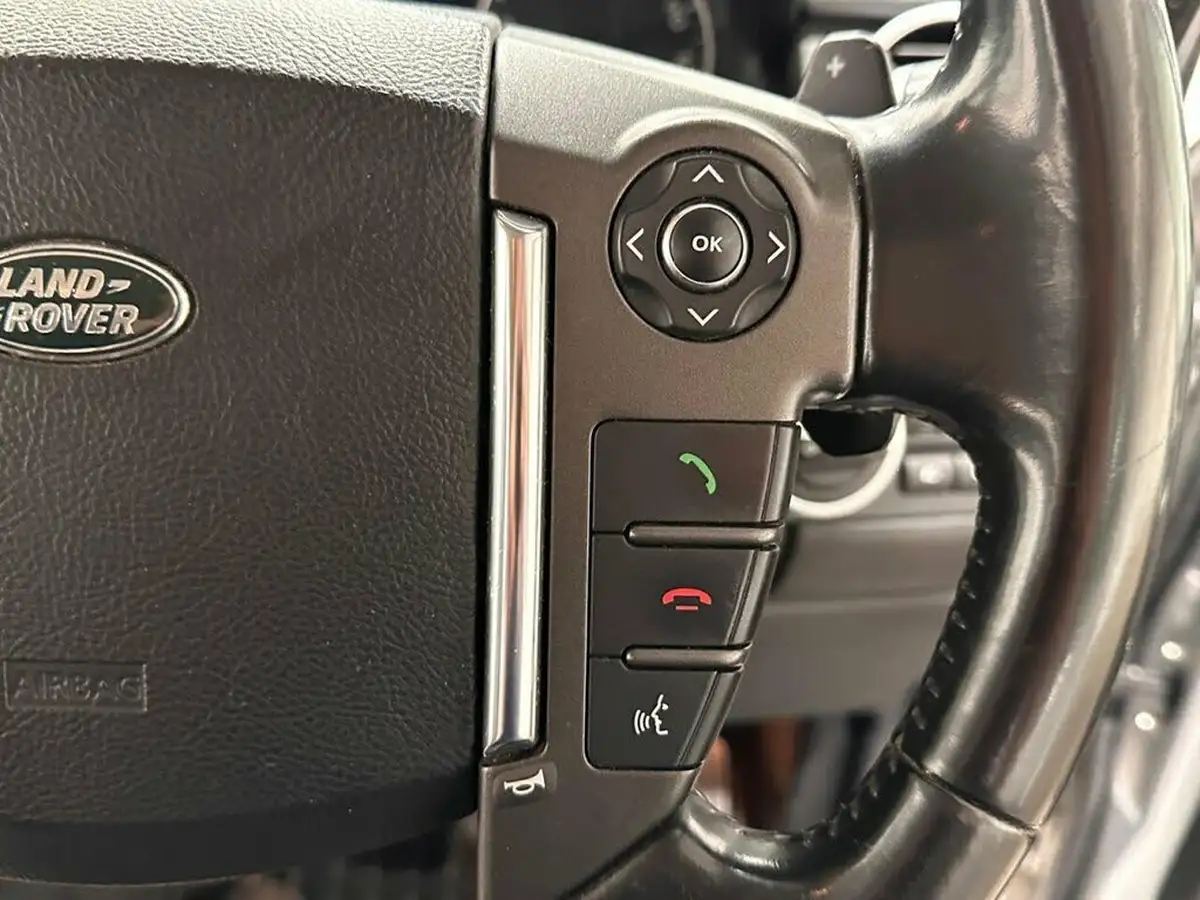 2016-land-rover-discovery-30-sd-v6-se-big-23