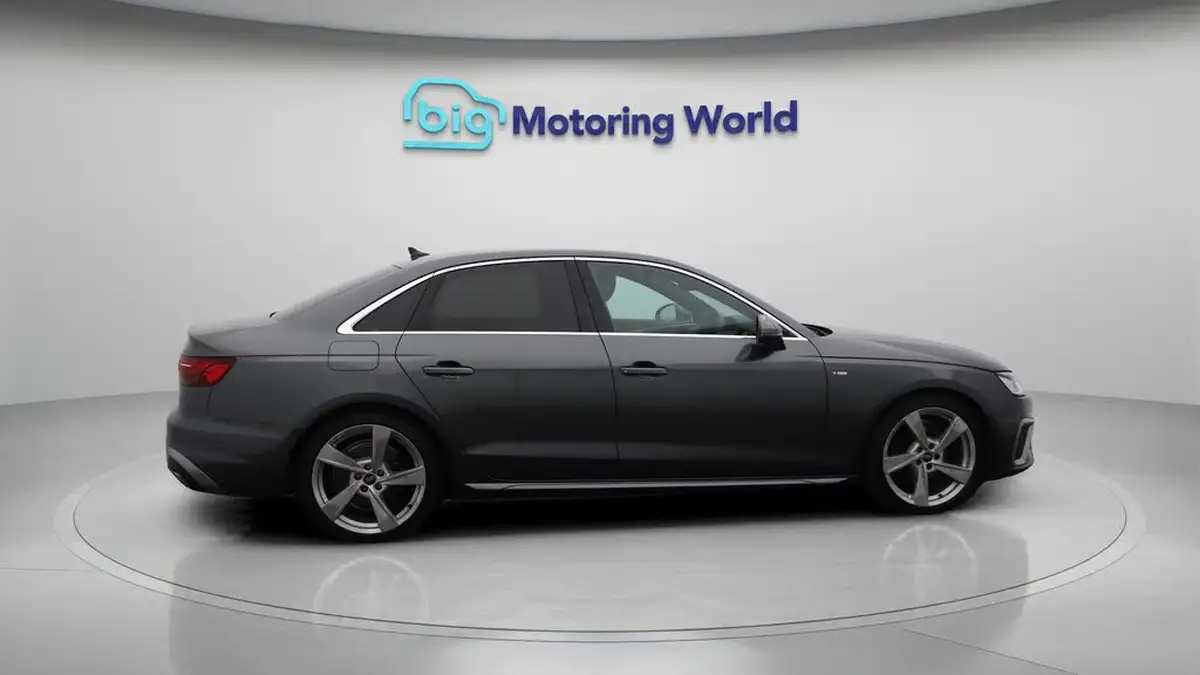2022-audi-a4-20-35-tfsi-s-line-tronic-big-8