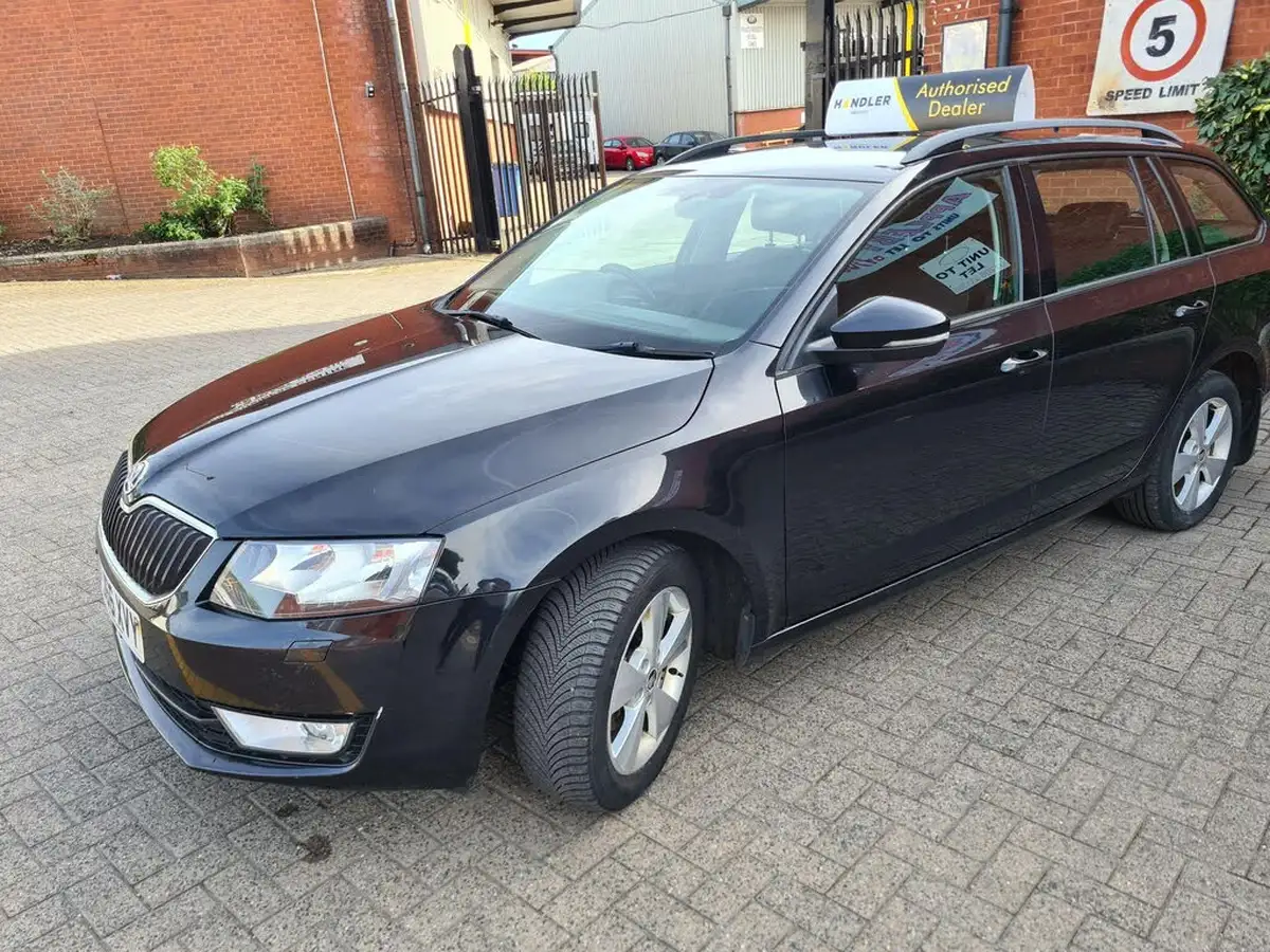 2016-skoda-octavia-20tdi-se-l-estate-big-8