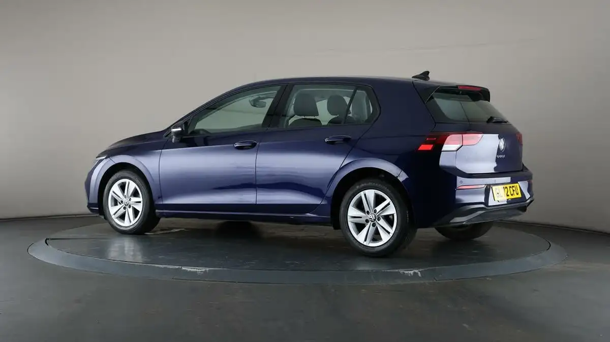 2022-volkswagen-golf-15-tsi-life-130ps-hatchback-big-73