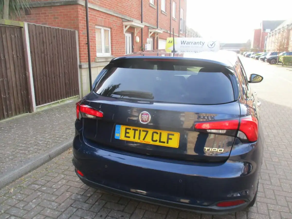 2017-fiat-tipo-14-easy-plus-hatchback-big-7