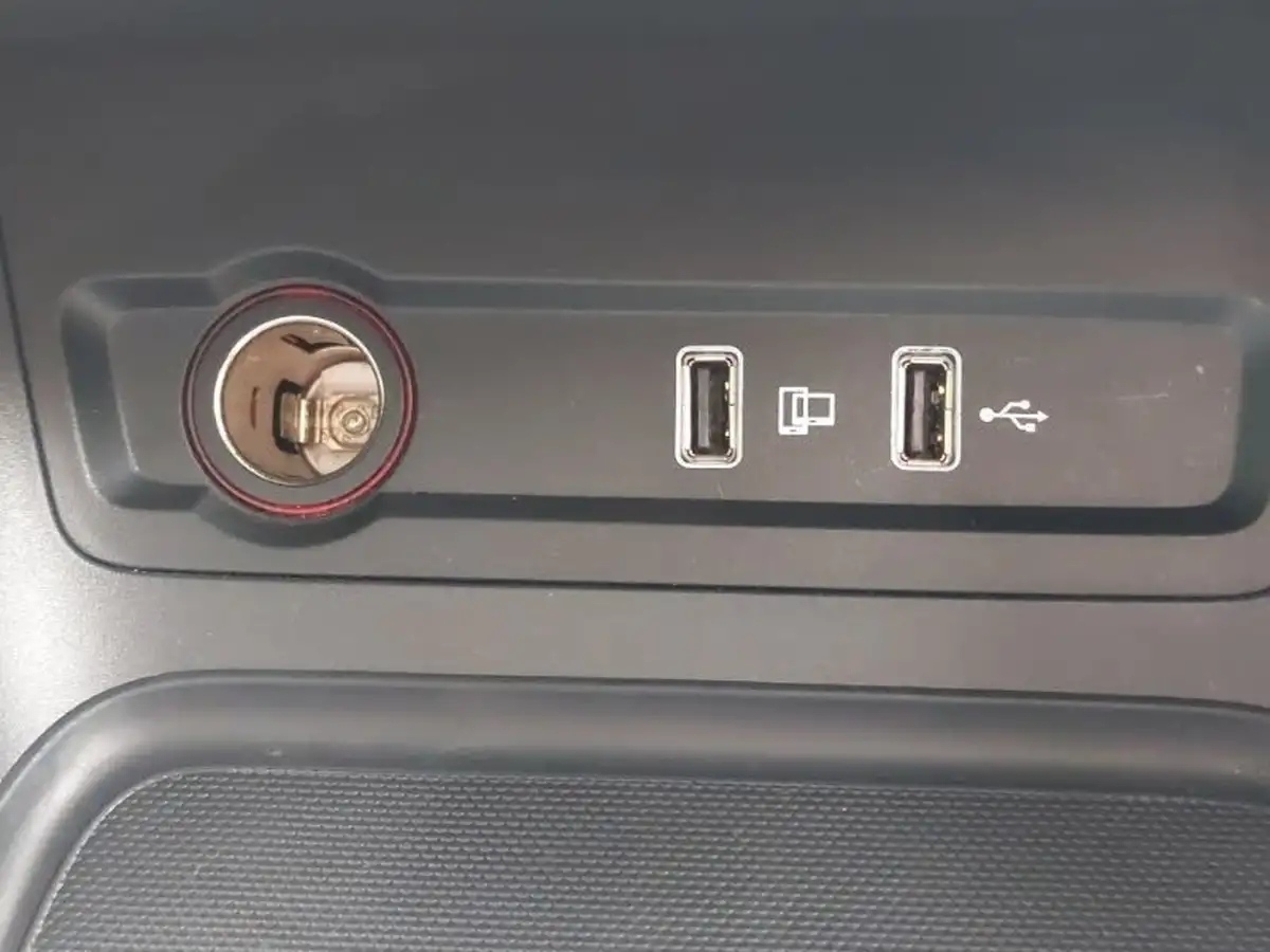 2024-mg-zs-suv-10t-gdi-exclusive-big-15