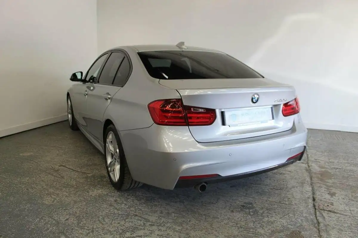 2014-bmw-3-series-20td-320d-m-sport-184bhp-blueperformance-ss-saloon-4d-big-6