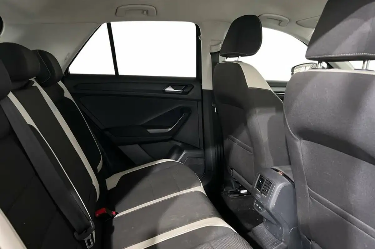 2021-volkswagen-t-roc-15-tsi-sel-dsg-big-9