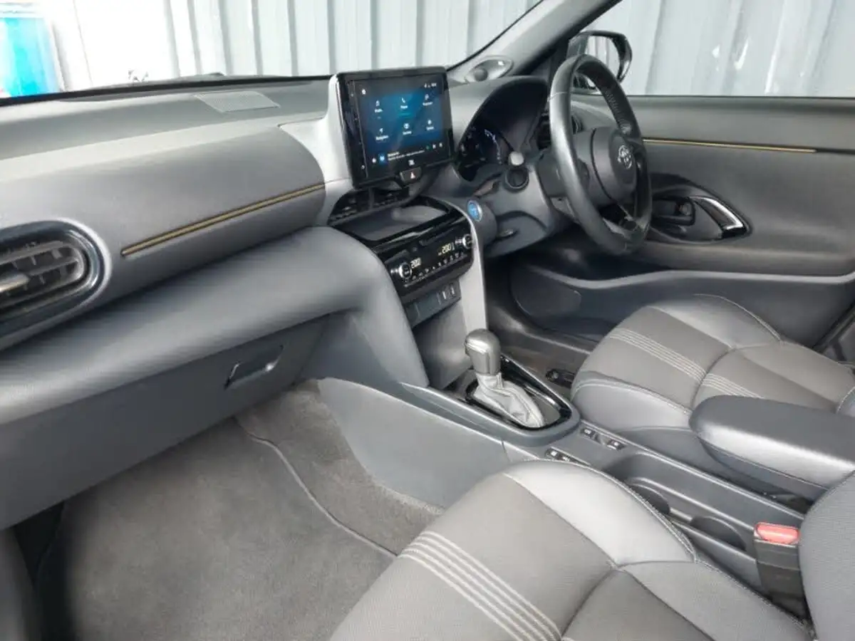 2022-toyota-yaris-cross-15-vvt-i-dynamic-big-4