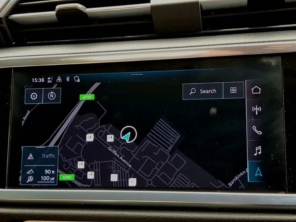 2022-audi-q3-20-35-tdi-sport-station-wagon-s-tronic-big-13