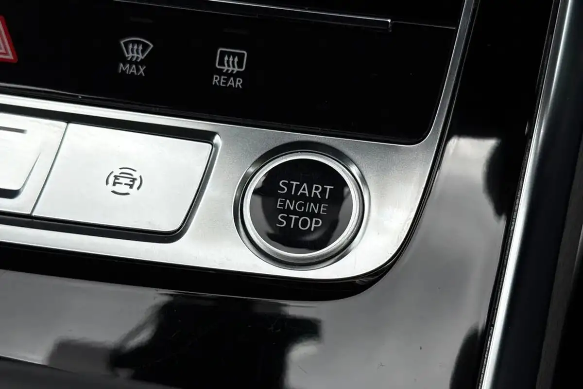 2024-audi-q8-30-55-tfsi-launch-edition-big-47