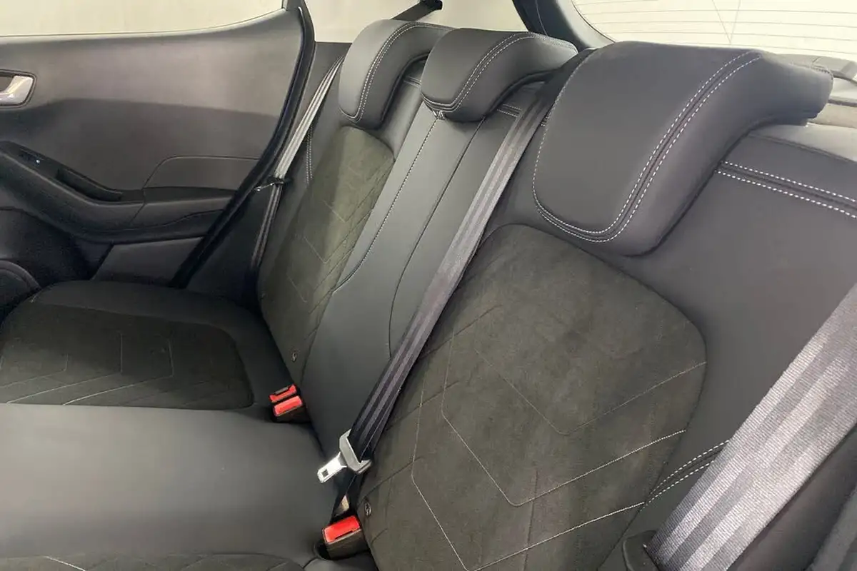 2023-ford-fiesta-10t-titanium-x-125ps-hybrid-mhev-big-12