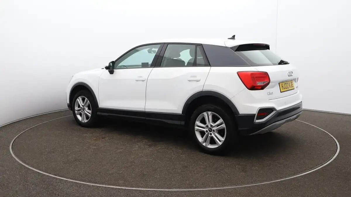 2022-audi-q2-15-35-tfsi-sport-big-36