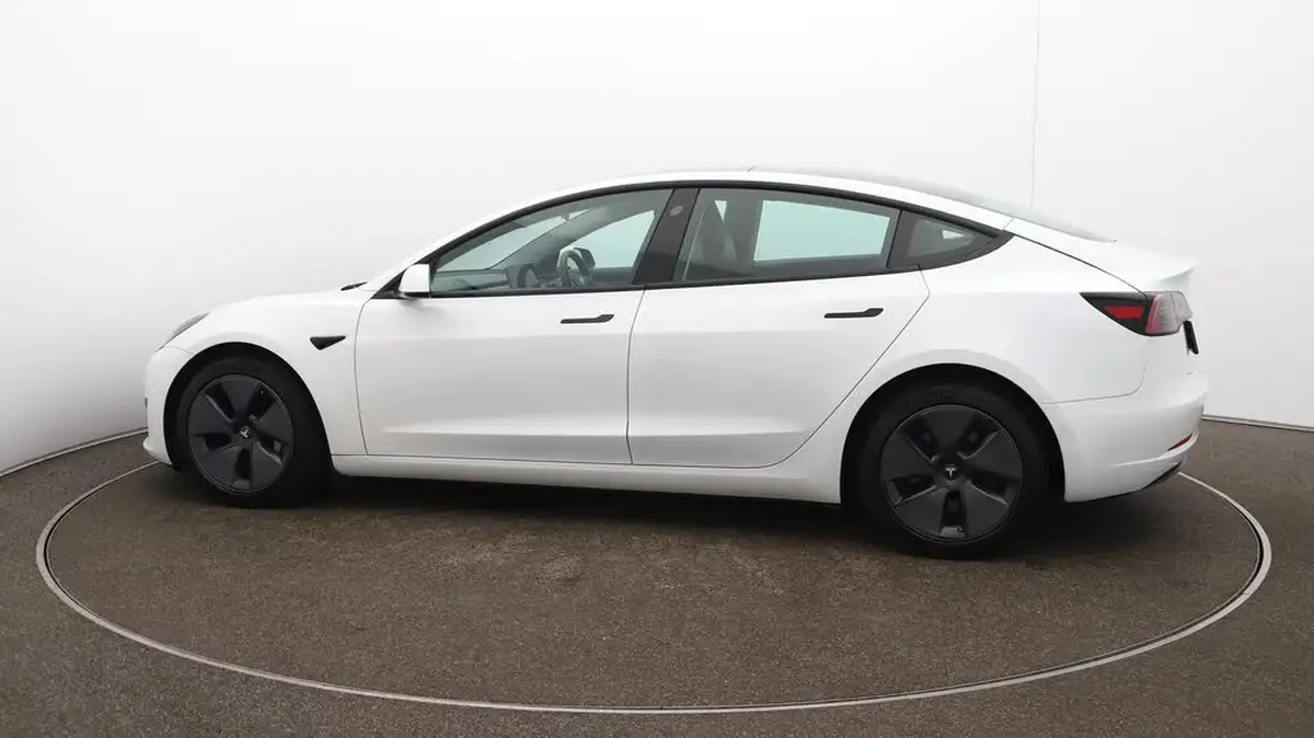 2021-tesla-model-3-e-standard-plus-big-57