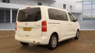 2021-toyota-proace-verso-15d-shuttle-l1-small-2
