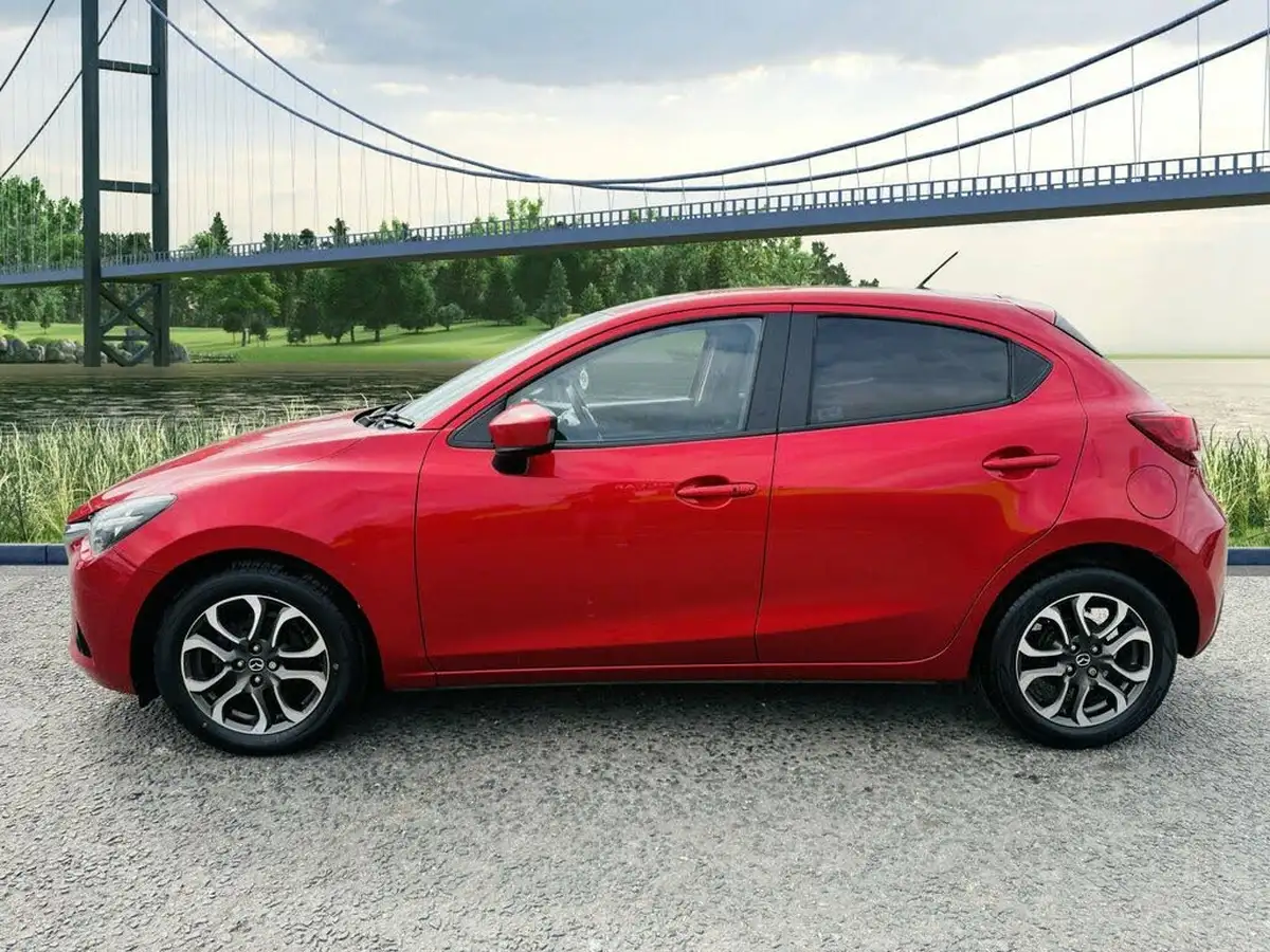 2016-mazda-mazda2-15-sport-nav-90ps-big-6