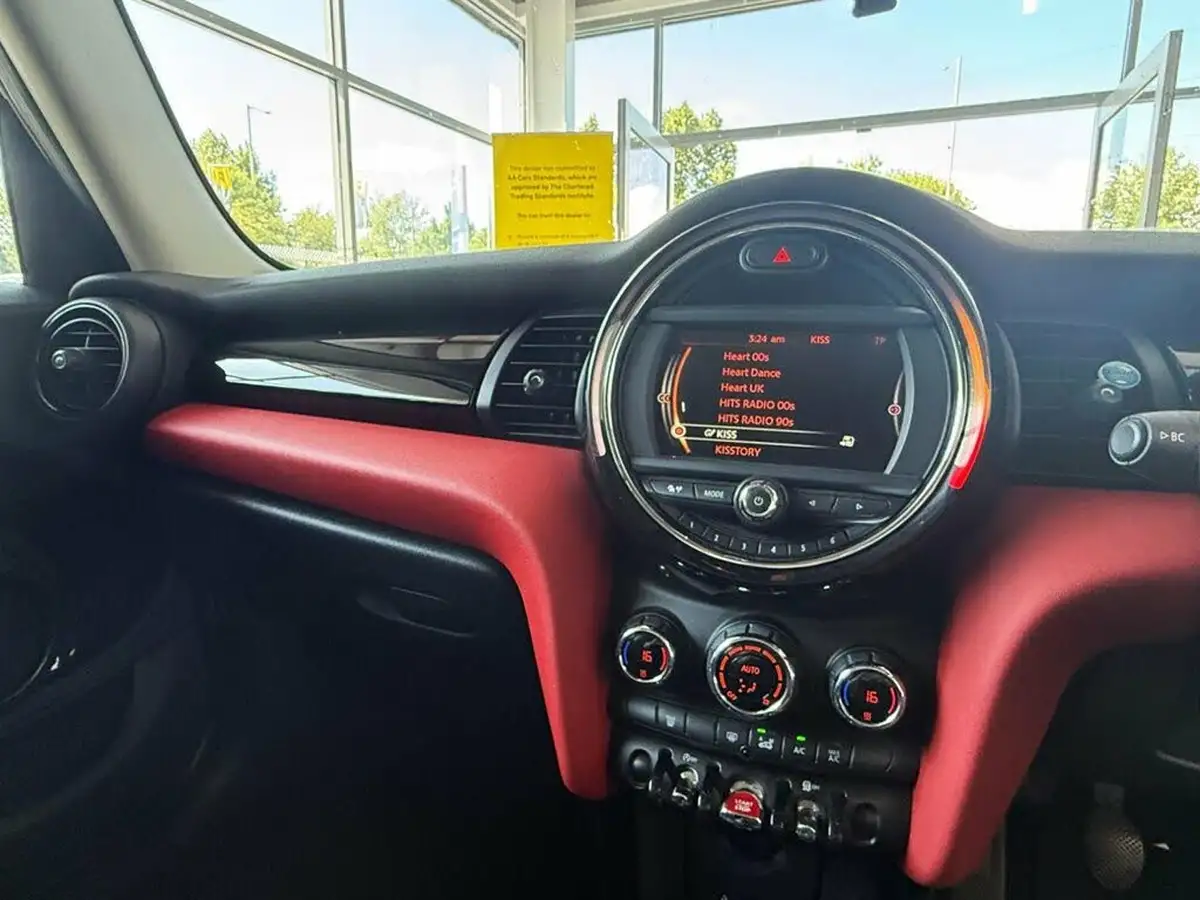2016-mini-cooper-20td-cooper-sd-170bhp-ss-hatchback-5d-big-16