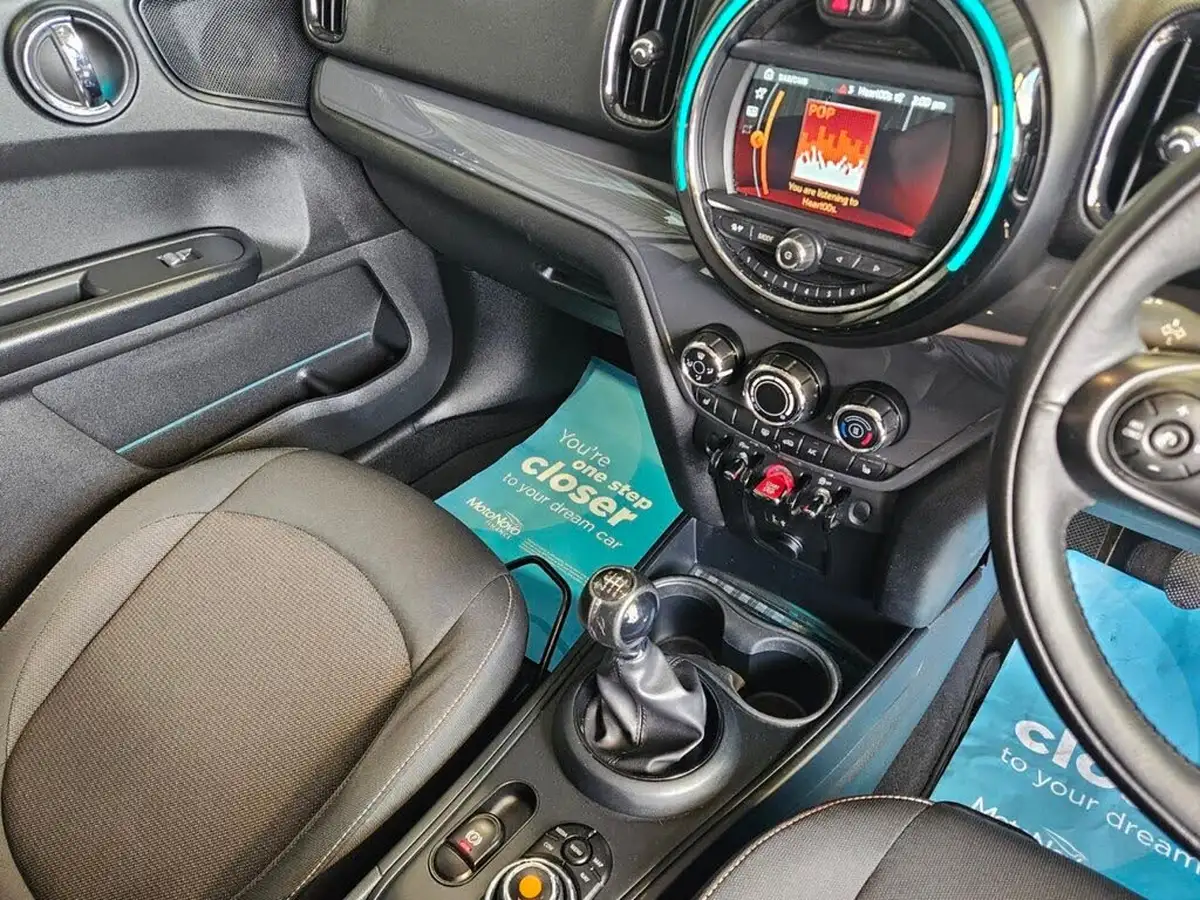 2018-mini-countryman-15-cooper-ss-big-25