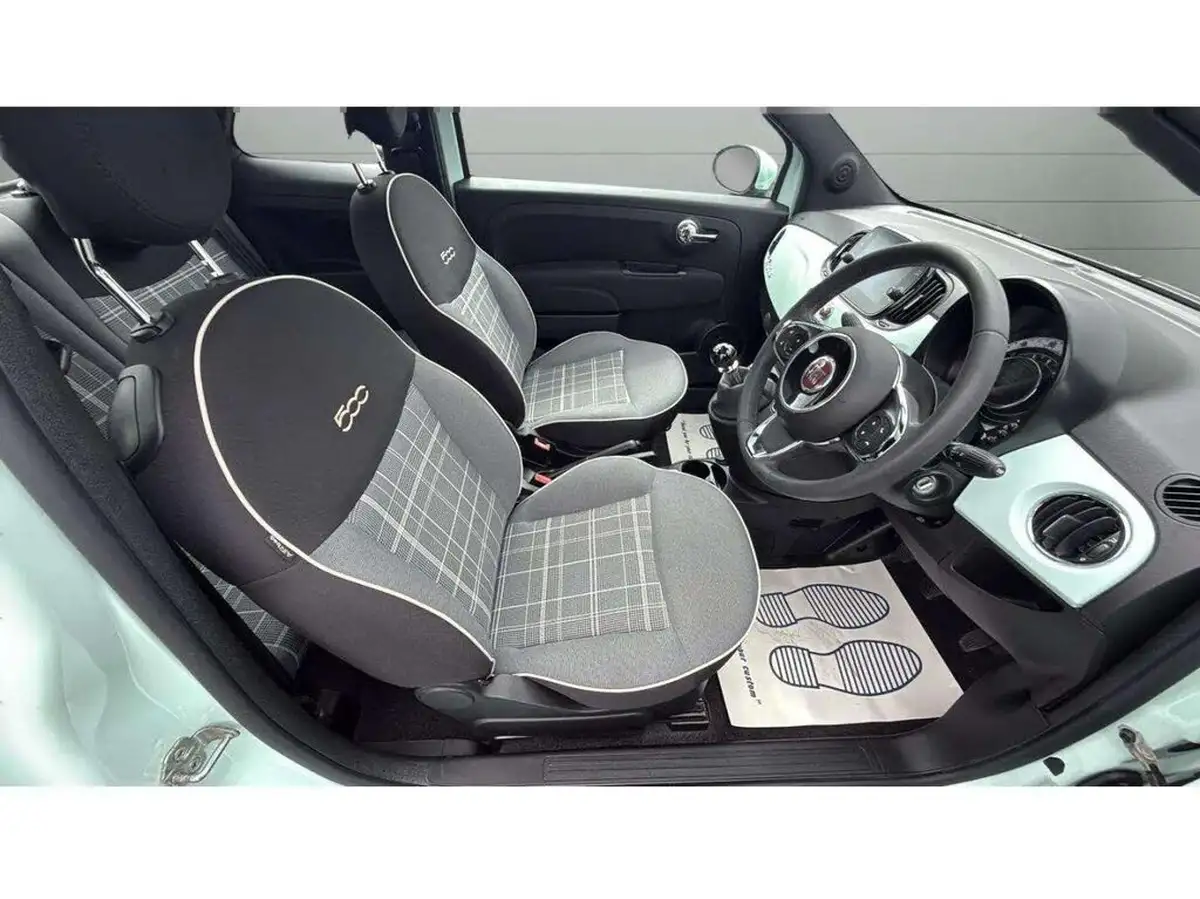 2020-fiat-500-10-lounge-big-23