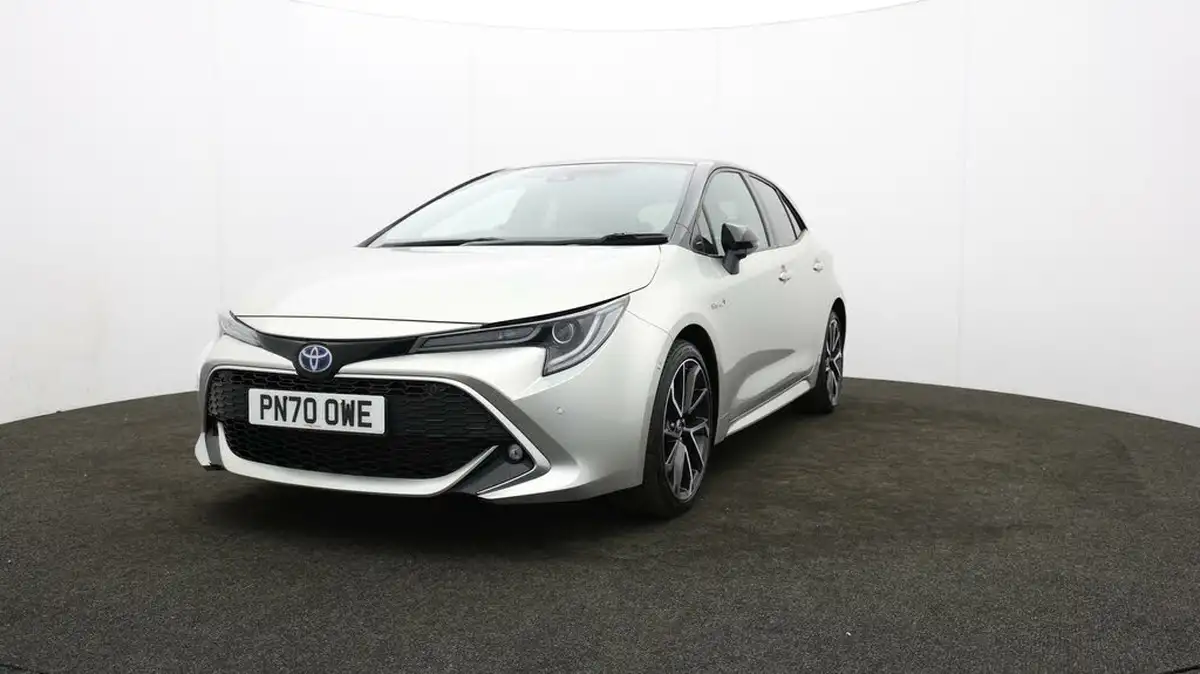 2020-toyota-corolla-18-vvt-i-excel-trk-hatchback-big-57
