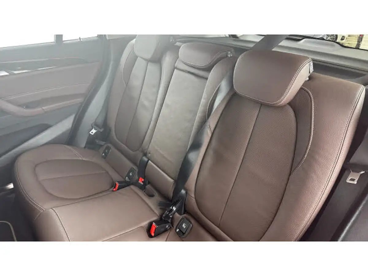 2020-bmw-x1-20-xdrive20i-xline-189bhp-big-11