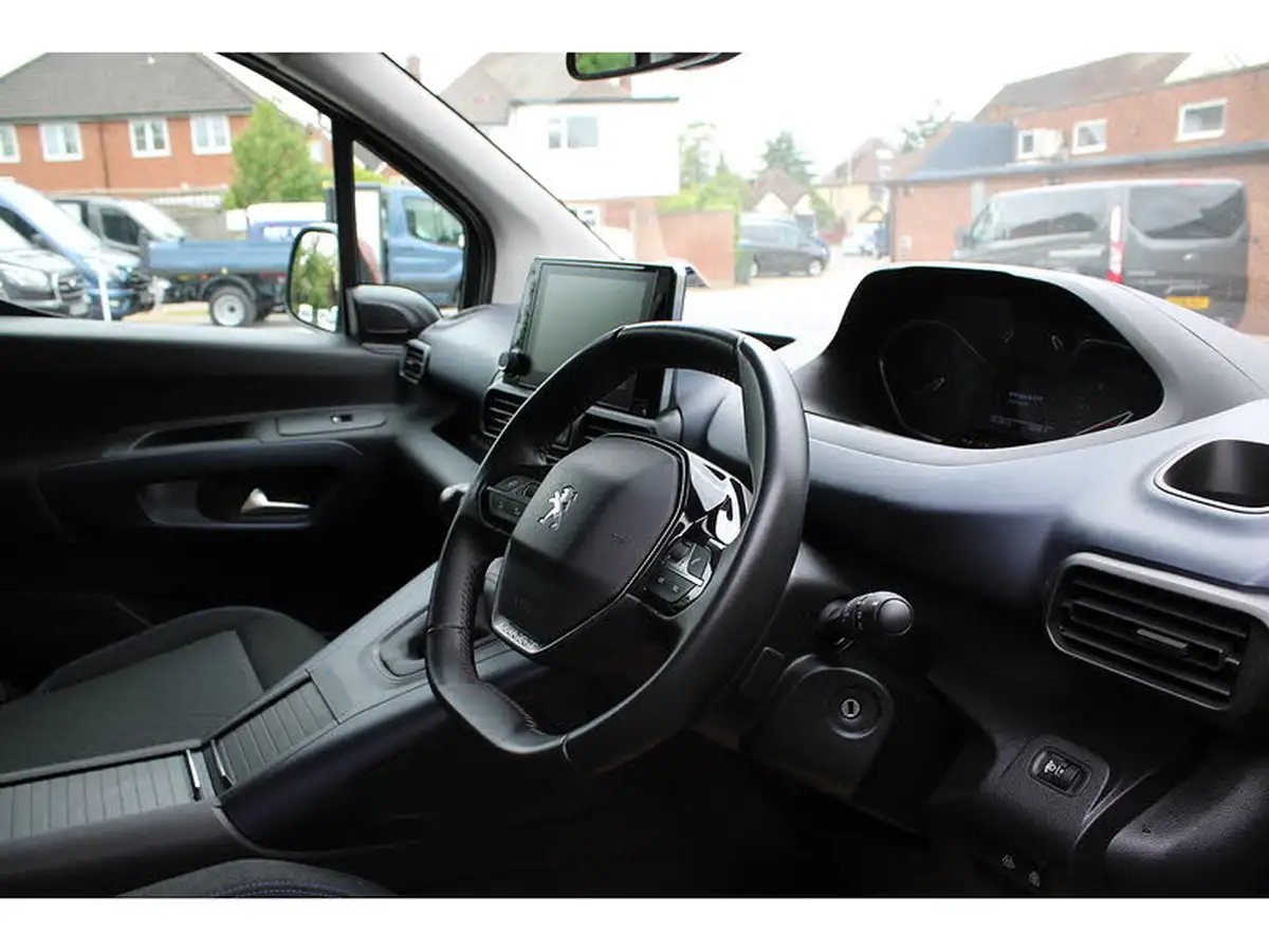 2021-peugeot-rifter-15-bluehdi-allure-130bhp-standardss-eat8-big-53