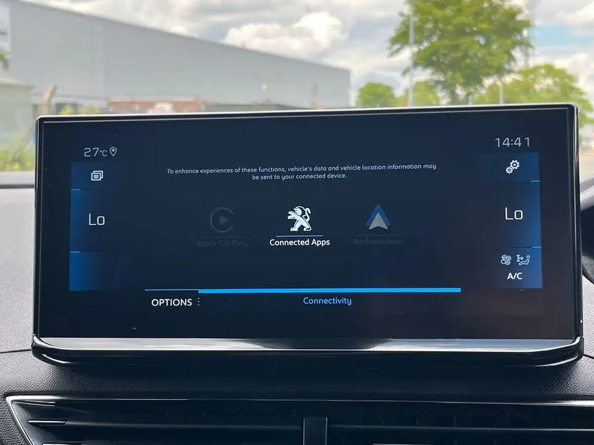 2023-peugeot-3008-suv-12-puretech-allure-premium-eat8-big-22