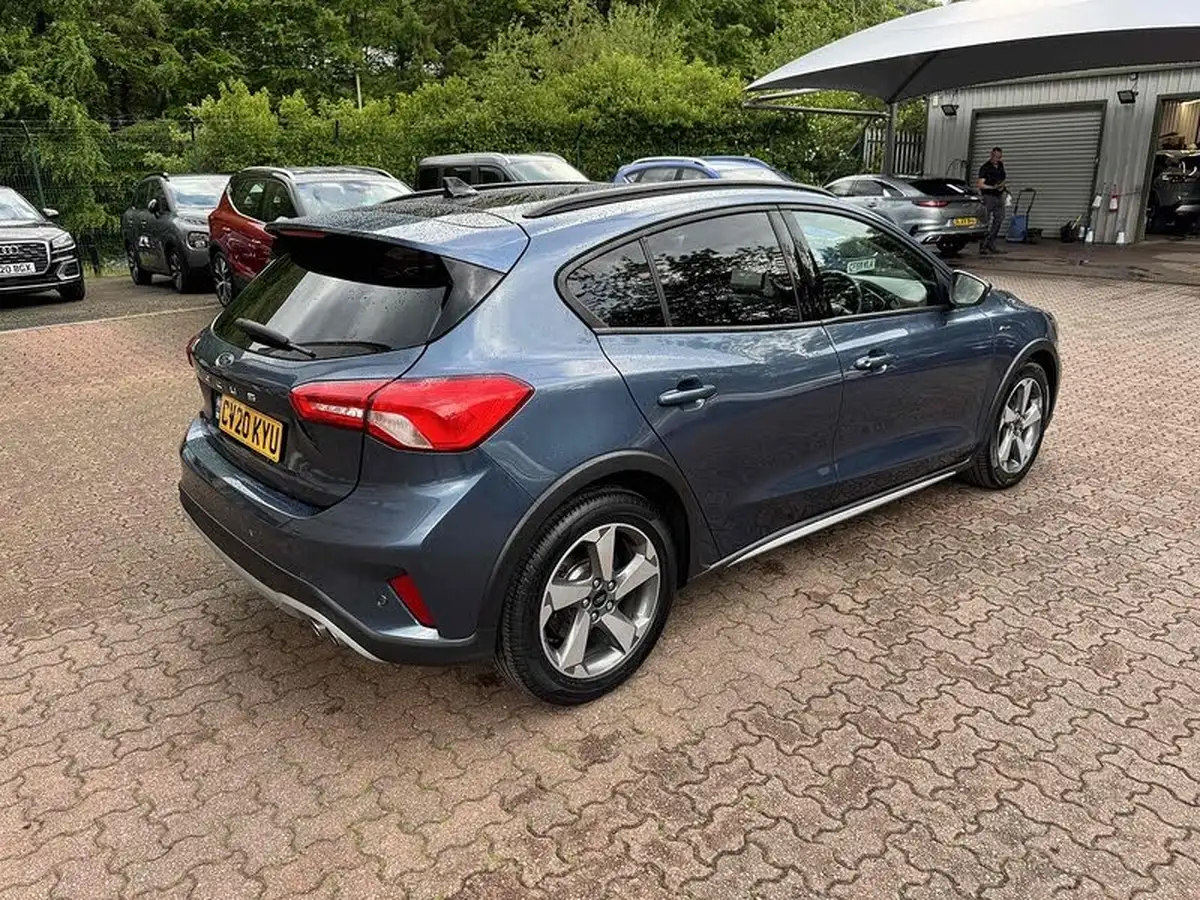 2020-ford-focus-15-active-hatchback-auto-big-4