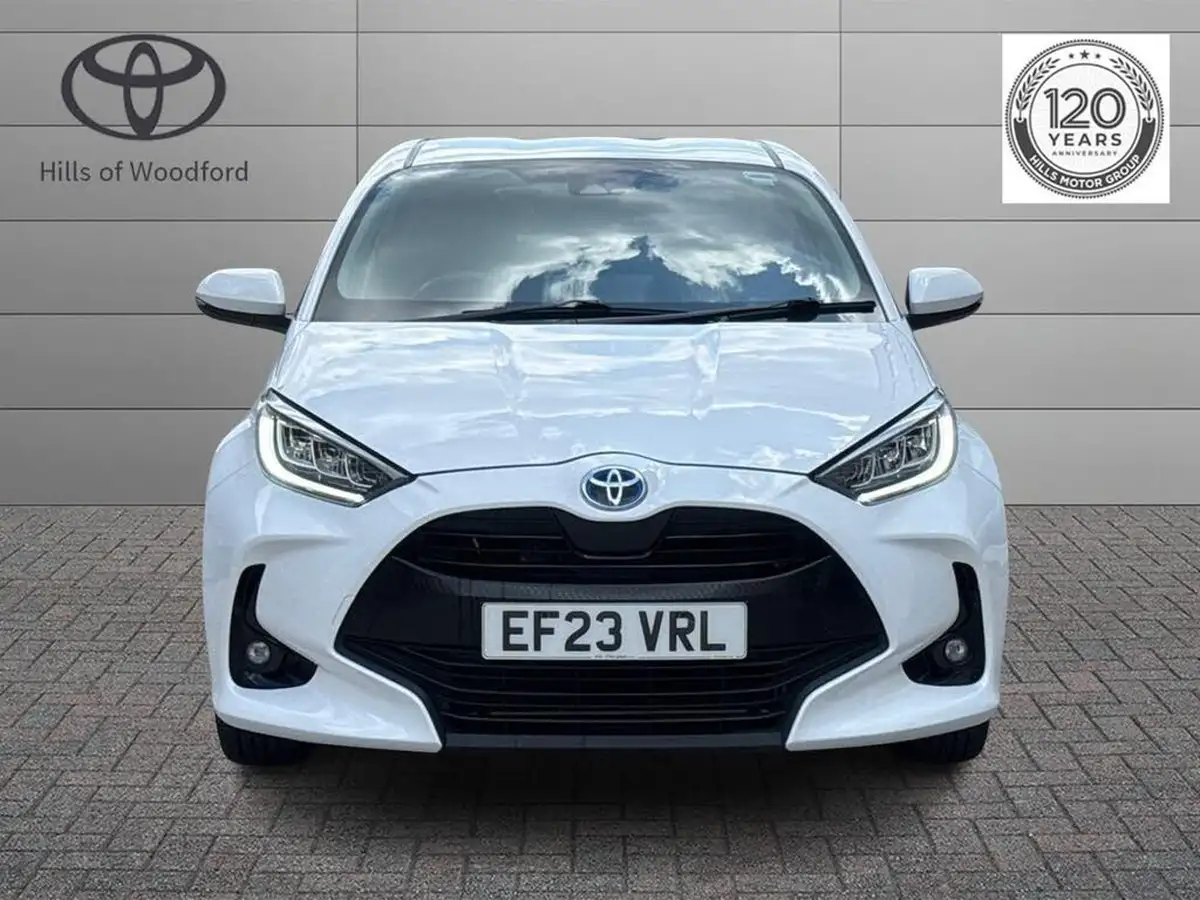 2023-toyota-yaris-15-vvt-i-design-big-7