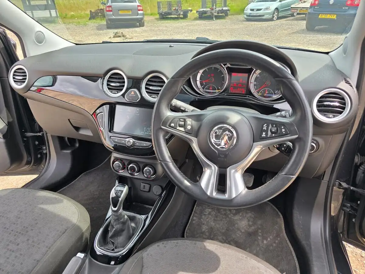 2016-vauxhall-adam-14i-vvt-16v-glam-87ps-ecoflex-easytronic-big-31