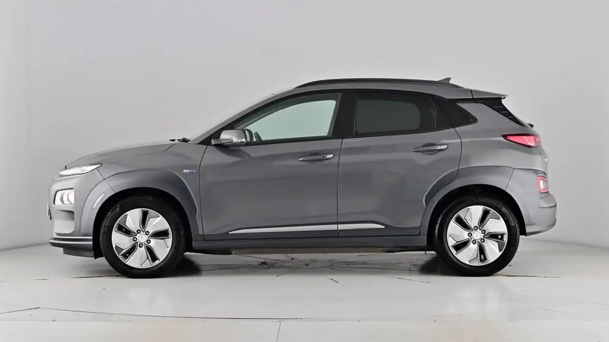 2020-hyundai-kona-e-premium-204ps-big-64