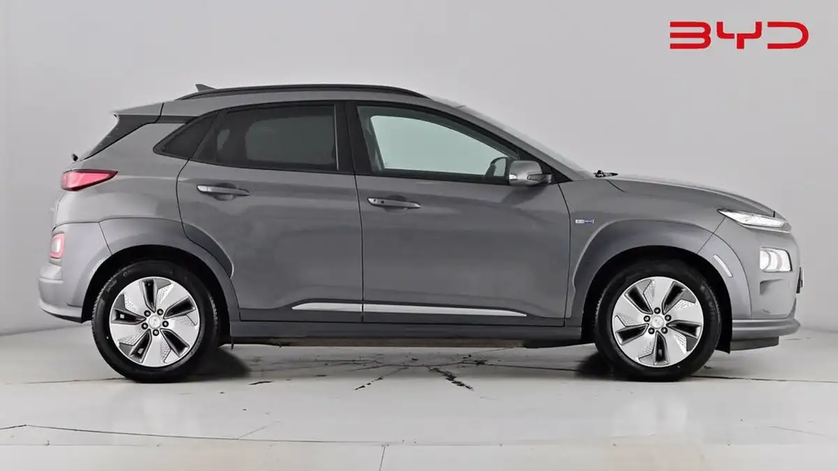2020-hyundai-kona-e-premium-204ps-big-12