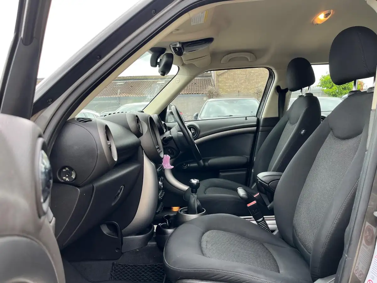2012-mini-countryman-16td-cooper-big-14