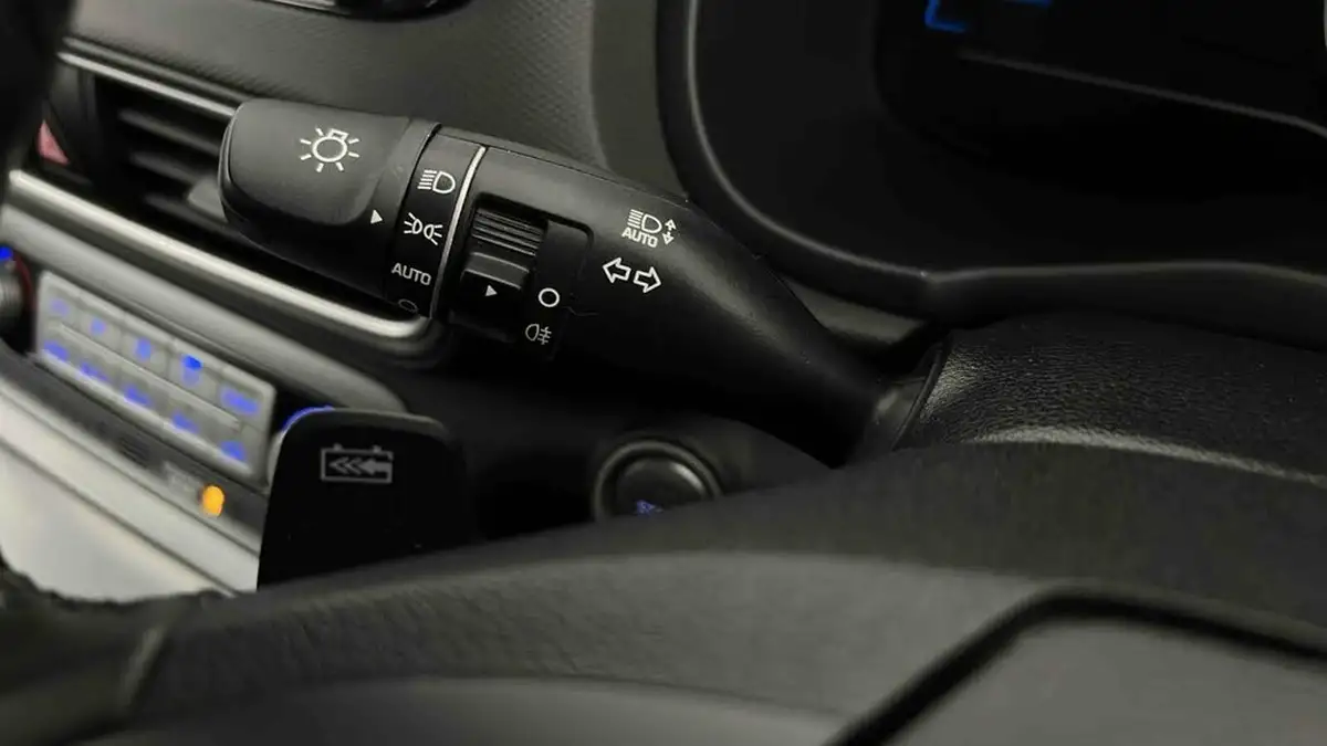 2020-hyundai-kona-e-premium-204ps-big-40